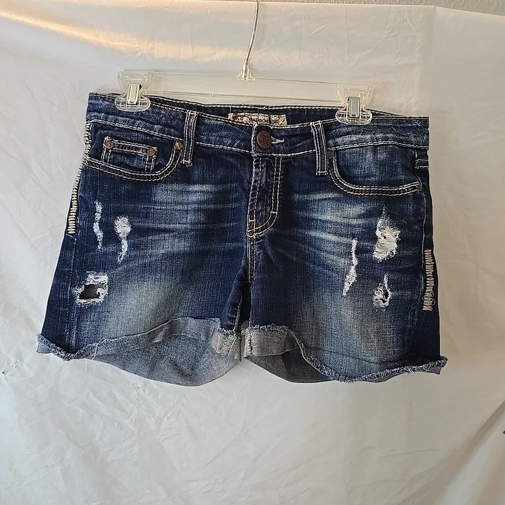 BKE Denim Madison Low‎ Rise Distressed Rough Hem Shorts Womens 28 Blue Y2K Vibes